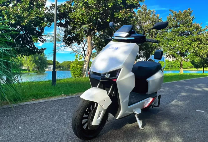 Advantages of Electric Motorcycles for Business